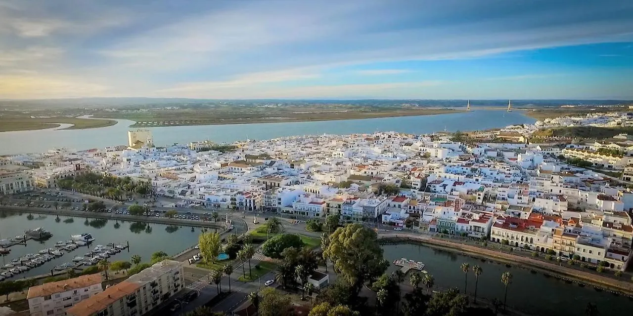 Captivating 2-Bed Apartment In Isla Canela Beach Ayamonte 0*,