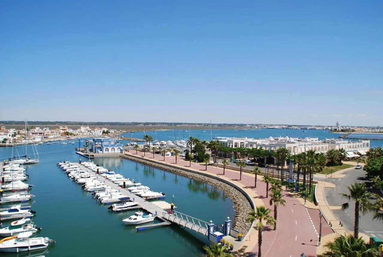 Captivating 2-Bed Apartment In Isla Canela Beach Ayamonte